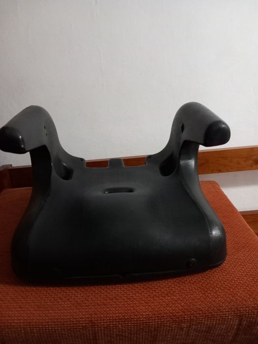 Cadeira de mesa para criança