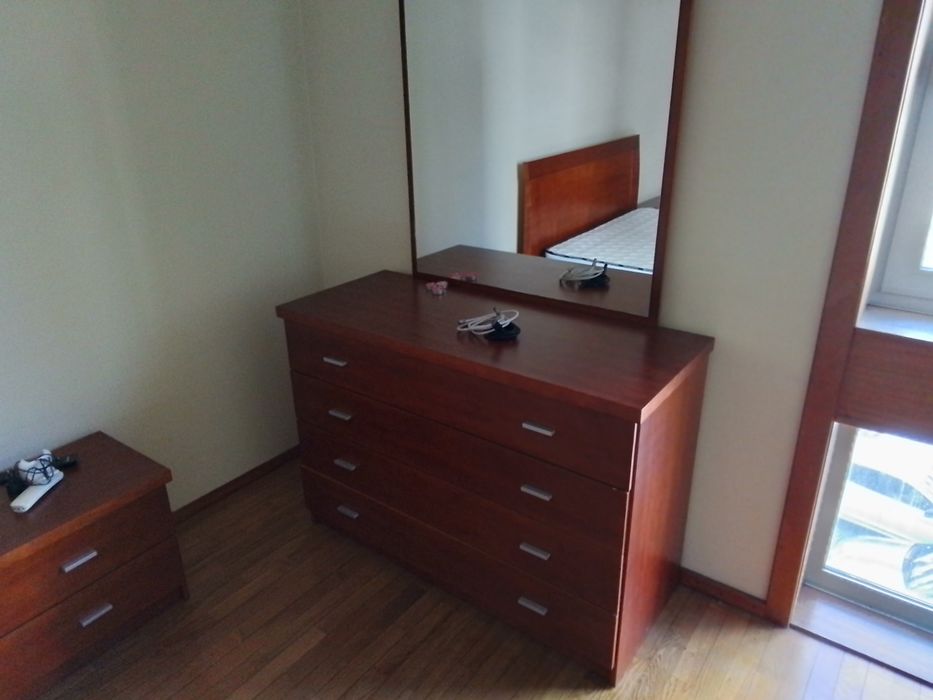 Móveis variados de recheio de casa