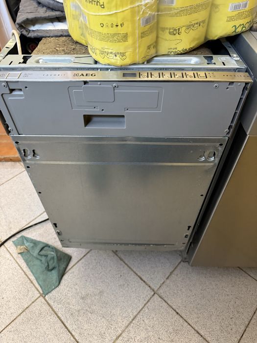 Посудомойка із німечинни