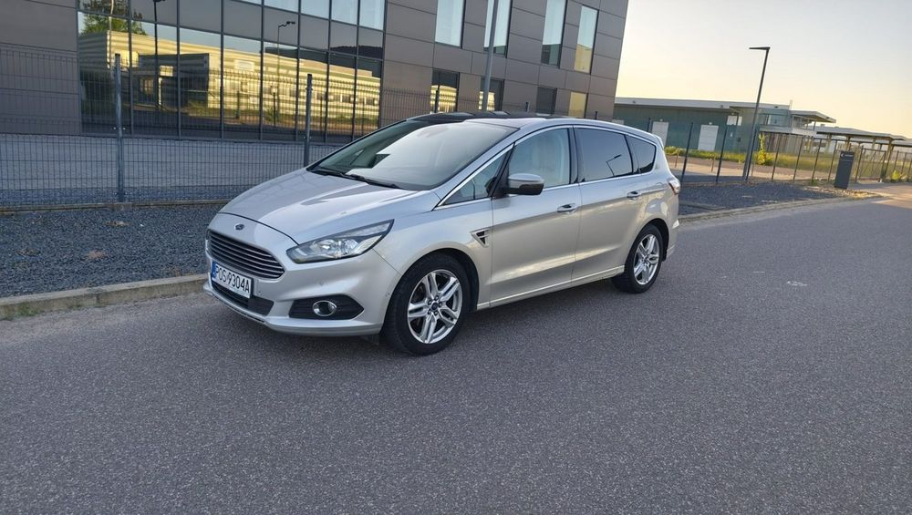 Ford S-Max