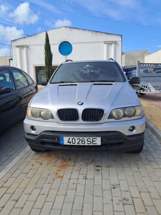 SUV BMW X5 (E53)