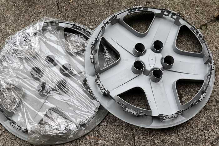 Kołpaki Ford 16 strukturalne Nowe !  2szt