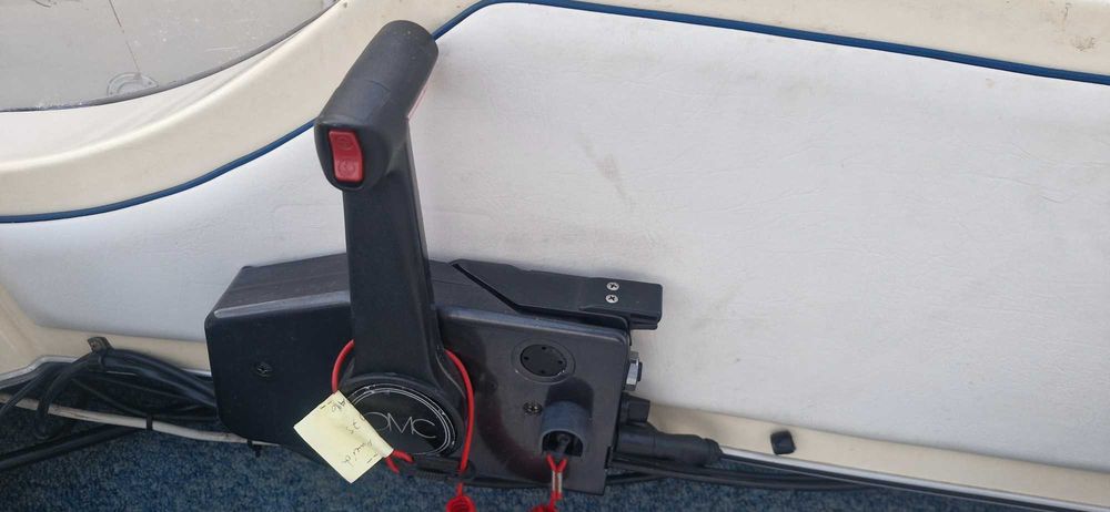 Barco riamar 4.80 gls motor 70 cavalos 2 tempos