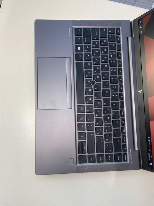 Міцний HP ZBook 14 G7 для роботи та навчання, i7, 16 ГБ є кількість