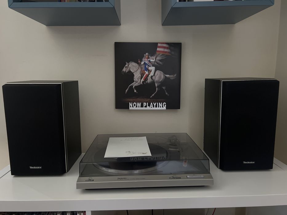 Conjunto de gira-discos technics