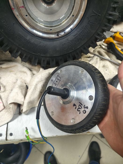 Мотор-колеса 6.5–10.5 дюймов 200–1500Вт Ninebot новые и б/у