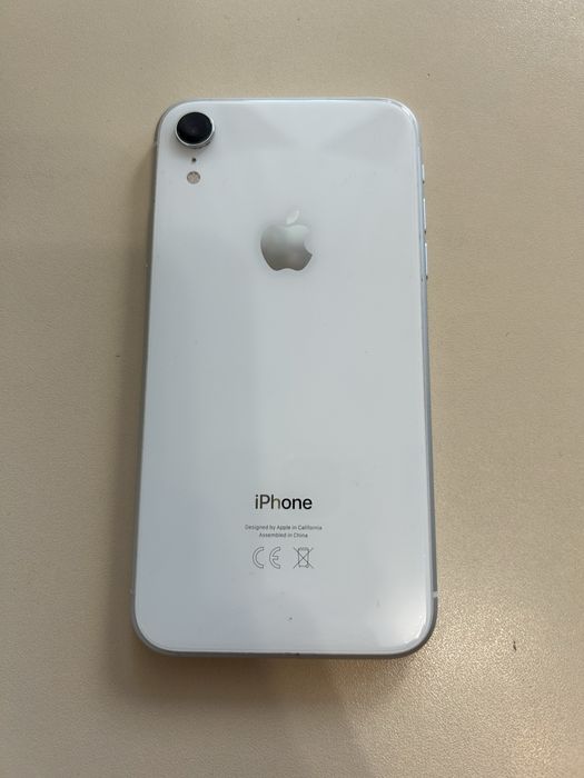 iphone xr 64gb white - купити мобільні телефони та смартфони