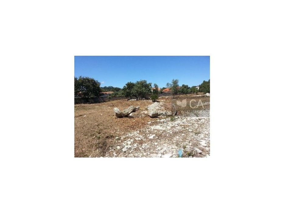 Parcela De Terreno Para Construção Industrial Em Orjo - Truquel