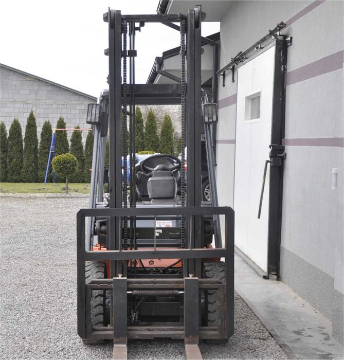 Wózek widłowy Toyota 7FG20 2T Manual Pompowane Opony Udt