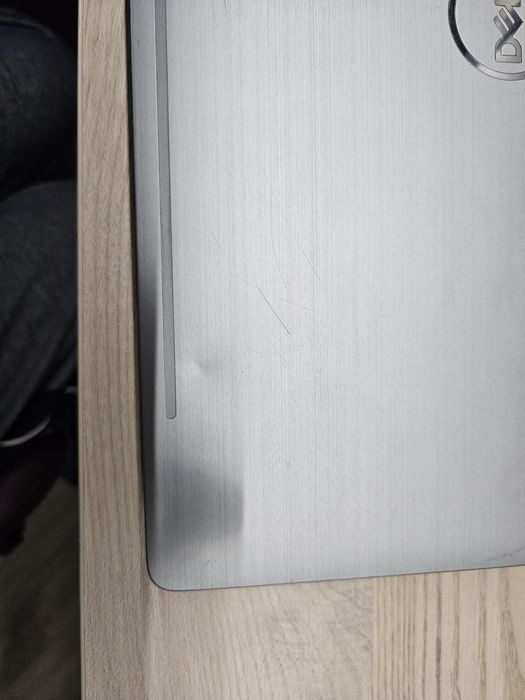 Dell Precision 3541 i7-9750H/16Gb/512Gb m.2 nvme/Nvidia P620/15.6" IPS