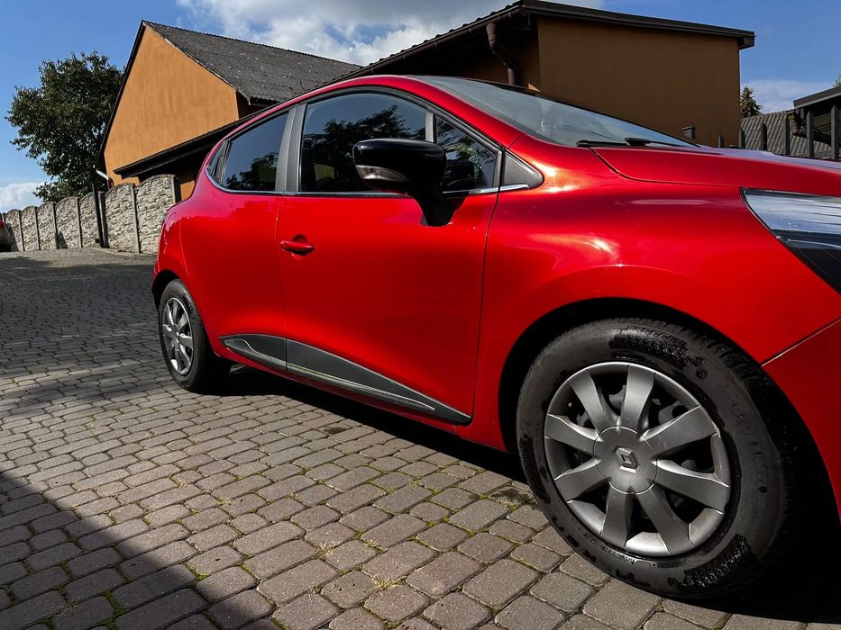 Renault Clio Renault Clio IV 0.9 TCe 90 KM • 2015 • 80 tys. km