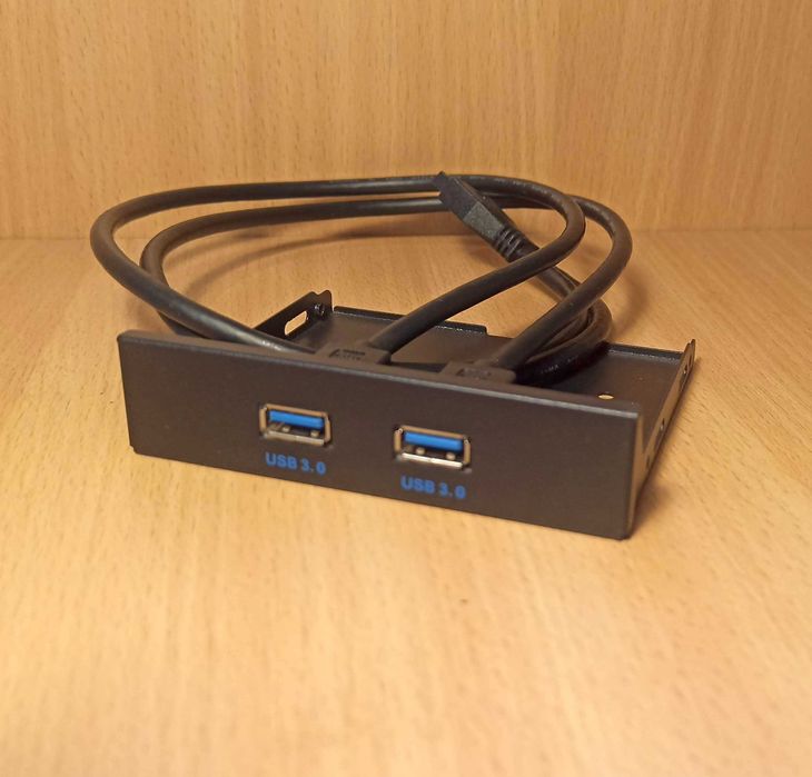 Панель USB 3 корпуса ПК ( відсік 3,5)