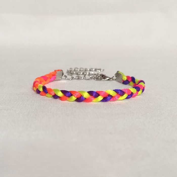 B505 Bransoletka Warkocz pleciona sznurkowa Handmade Rękodzieło