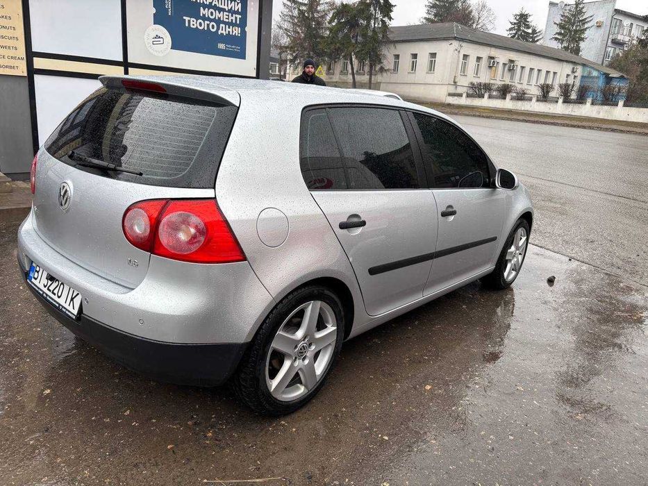 Продам Volkswagen Golf 5