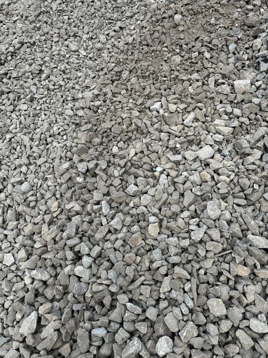 Tluczen betonowy , kamienny , kolejowy