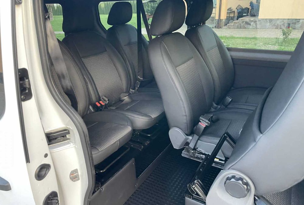 Оренда мікроавтобуса автобуса Мукачево | пасажирські перевезення