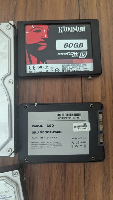 Many HDD + SSD drives