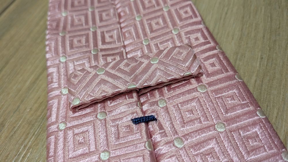 Crombie krawat pudrowy róż różowy jedwab jedwabny Made in Italy brytyjski