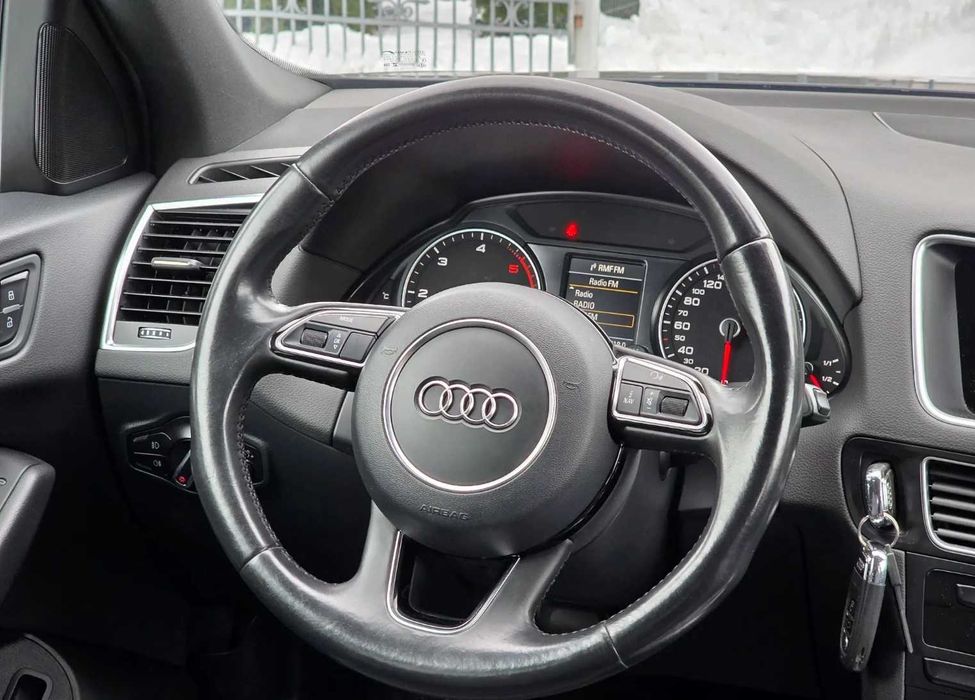 AUDI Q5 2016 2.0