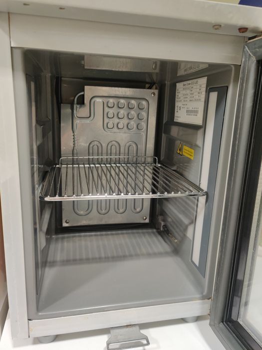 Mini frigorífico447047760117780483