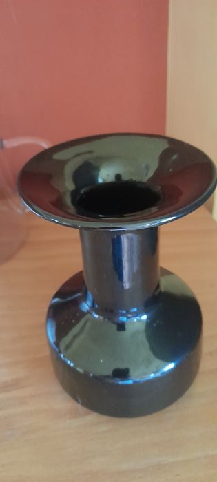 Czarny wazon Bolesławiec lata 80