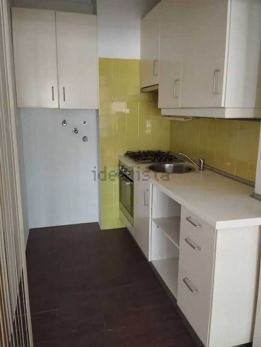 Arrendamento de Apartamento T1 na rua João Luís Ricardo, 76