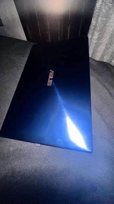 Asus Zenbook 15 UX534F