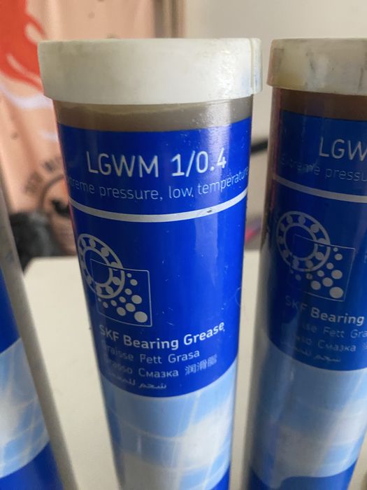 Smar LGWM 1 firmy SKF opakowanie 420ml 1,2,3 kg