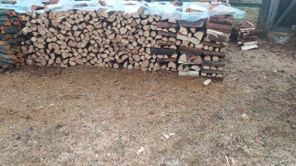 Купить дрова колоті різних порід з доставкою