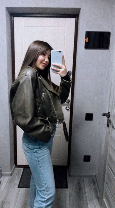 Коричнева косуха zara