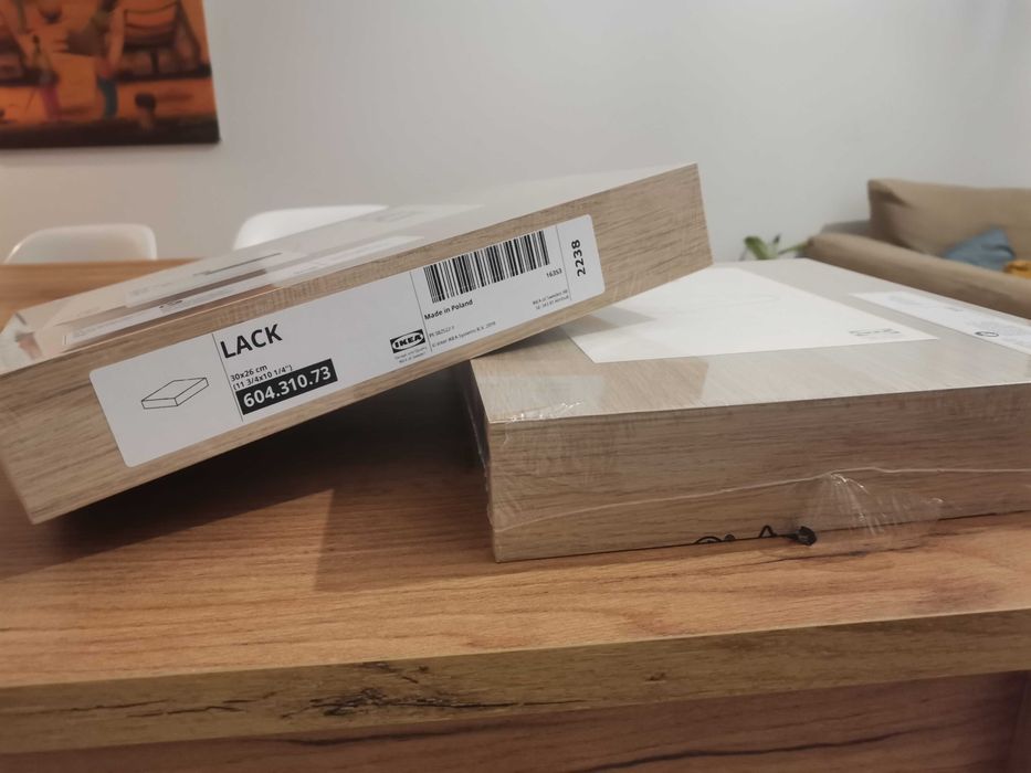 2 Estantes de parede LACK (IKEA)