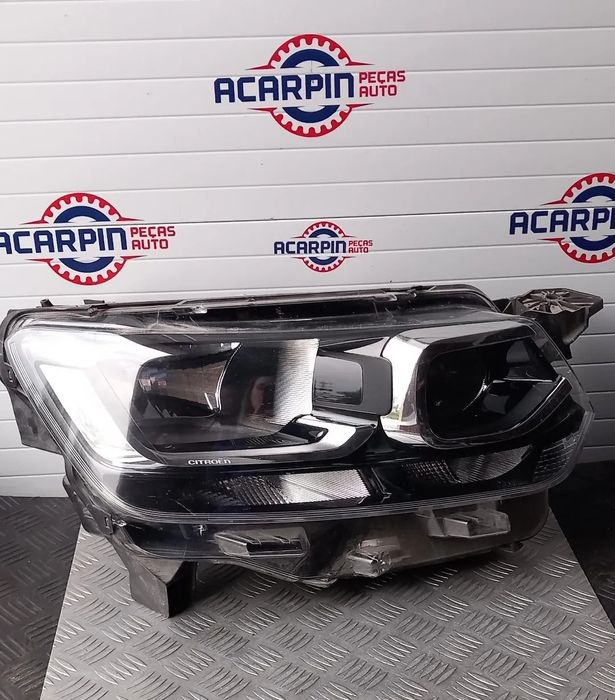 Optica Direita Citroen Berlingo 2021 Ref: 9816824780