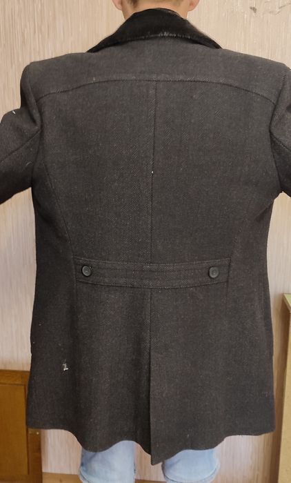 Мужское пальто в идеальном состоянии