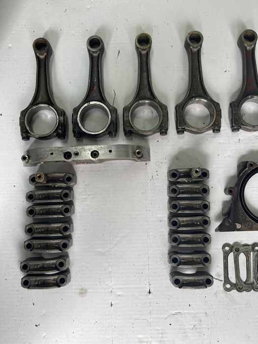 Czesci silnikowe m3 e36 3.0 s52b30 korbowody mostki rarytas bmw