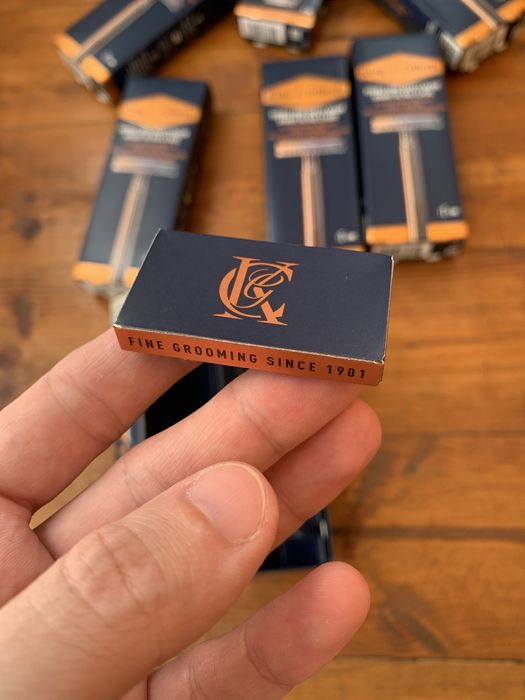 Безопасная бритва gillette king c с 5 сменными лезвиями станок т образный muhle r89