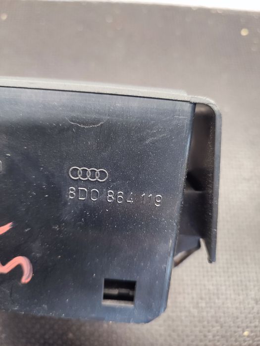 Fisher box schowek na kasety audi A4 b5 S4 RS4 quattro V6 2.7bit 2.8 1.8t tdi