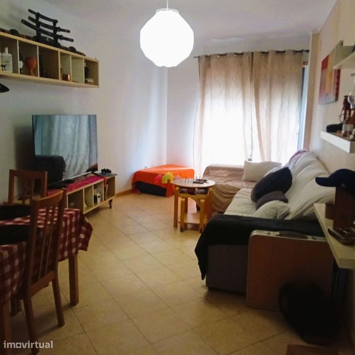 Apartamento T3 com varandas e arrecadação em Alcochete — Alcochete, Setúbal