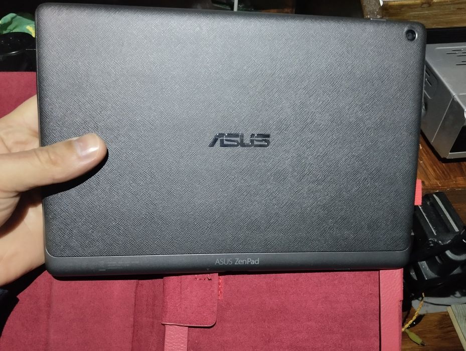 Планшет ASUS ZenPad 10 (Z300CG)