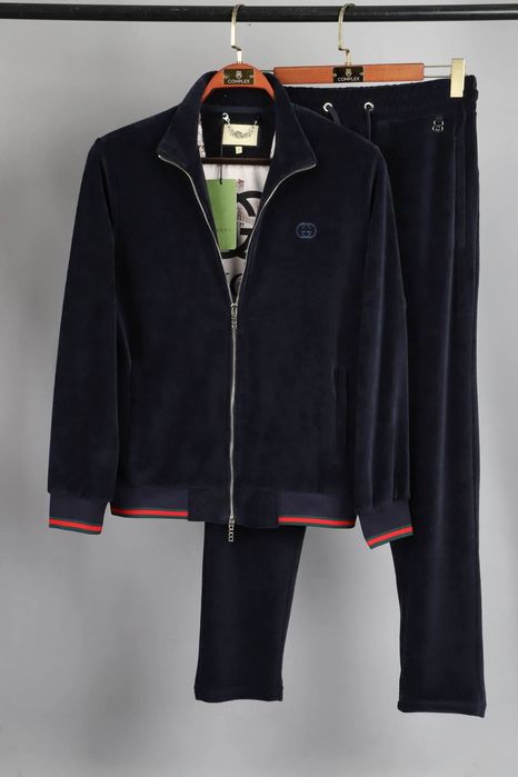 Велюровий, бархатной спортивний костюм Гуччі