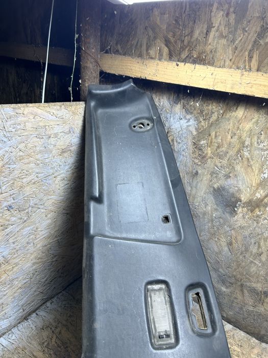 Козирок Mercedes w123 Мерседес