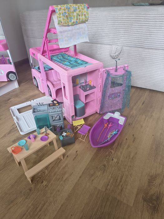 Camper Barbie, akcesoria