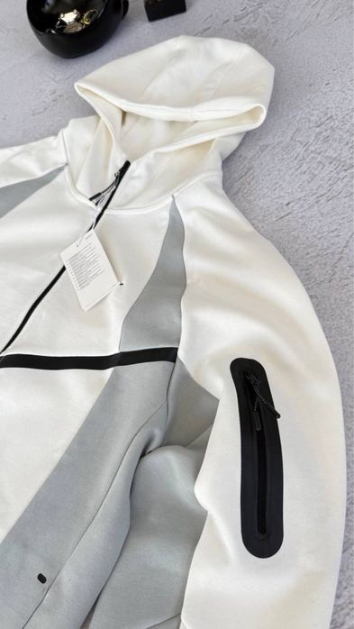 Full Zip Nike Tech Fleece White