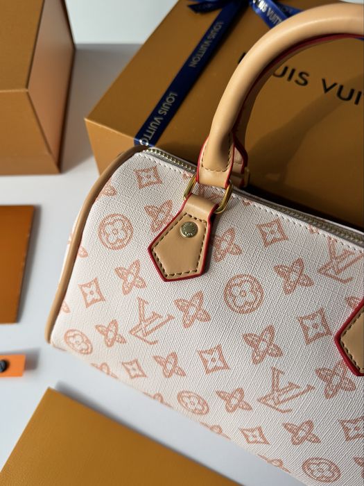 Сумка Louis Vuitton Speedy Bandouliere 20, жіноча сумка луі вітон спіді 20 см