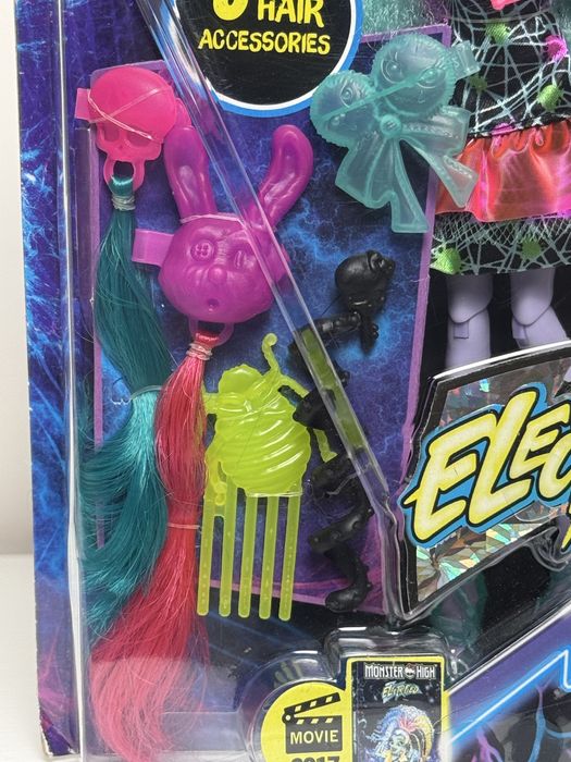Монстр Хай Твайла Monster High Twyla Electrified