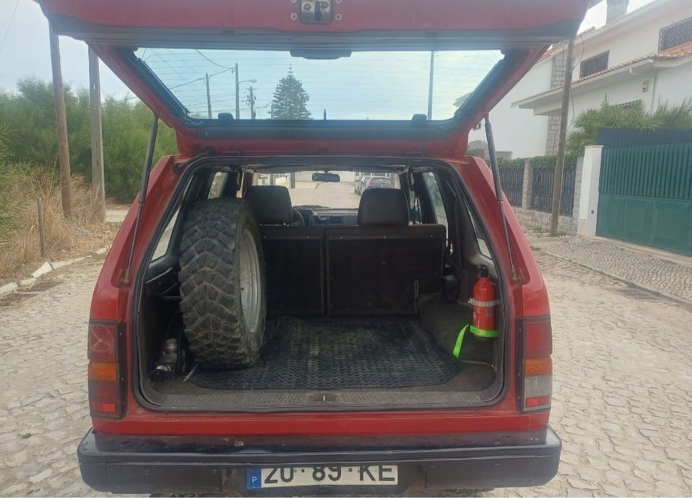 Nissan Terrano I WD21 - Pathfinder 2.7 TD - 1992
