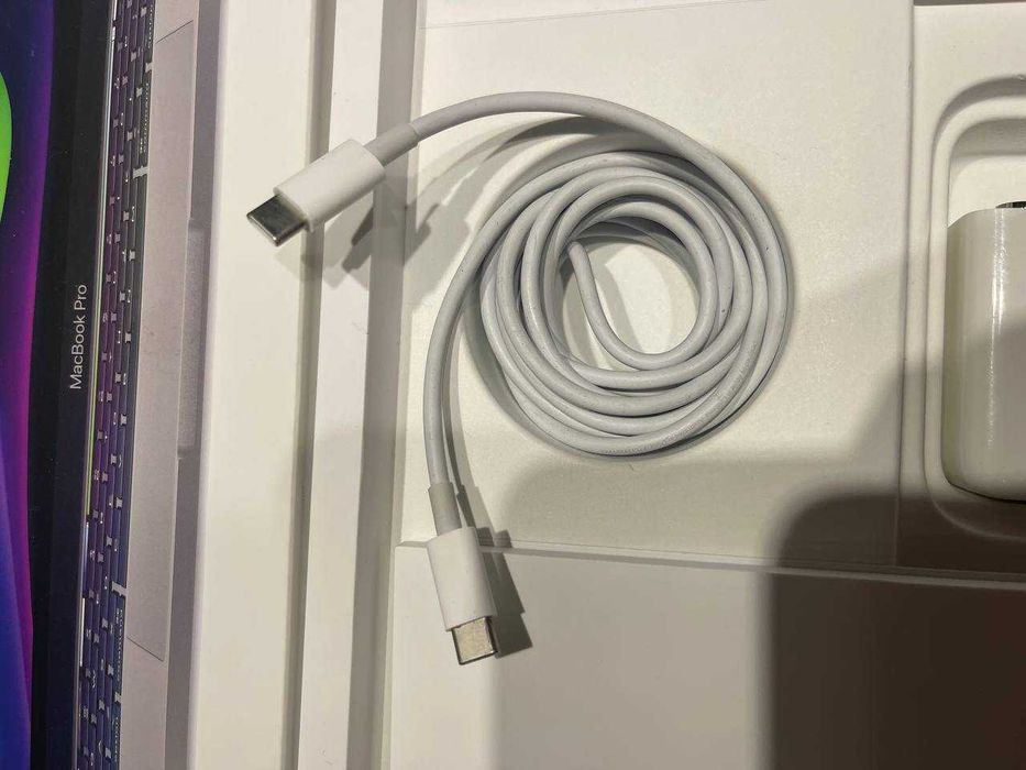 MacBook Pro M1 13 inch 256 гб сірий 2020
