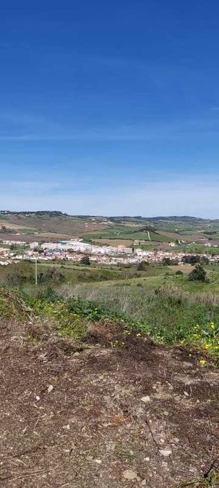 TERRENO URBANO para construção de moradia em Arruda dos Vinhos