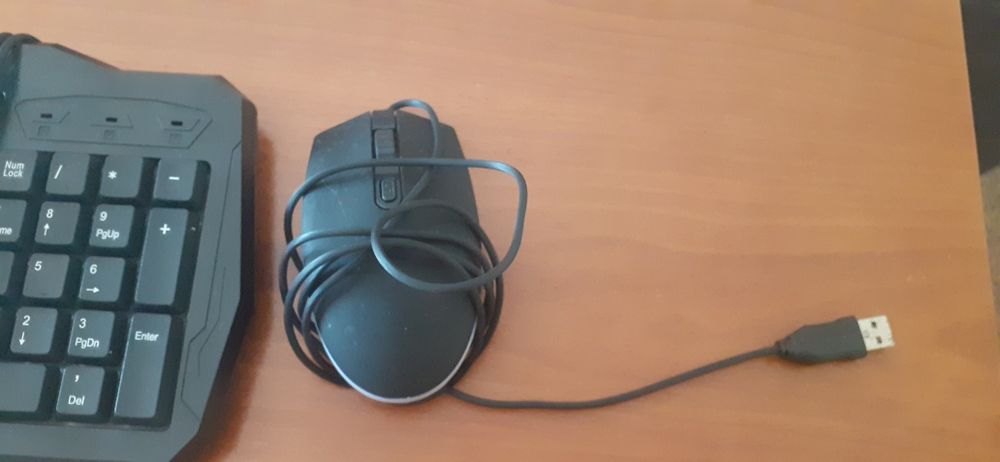 Rato e teclado gamer ( com leds )