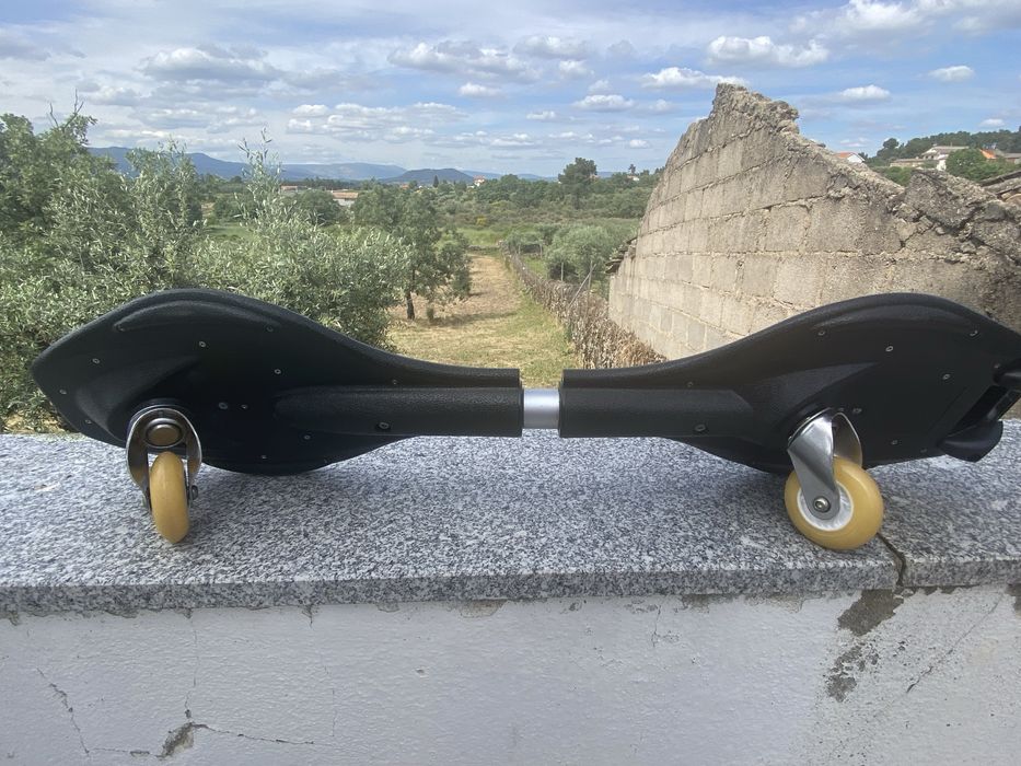 Skate  waveboard (duas rodas)