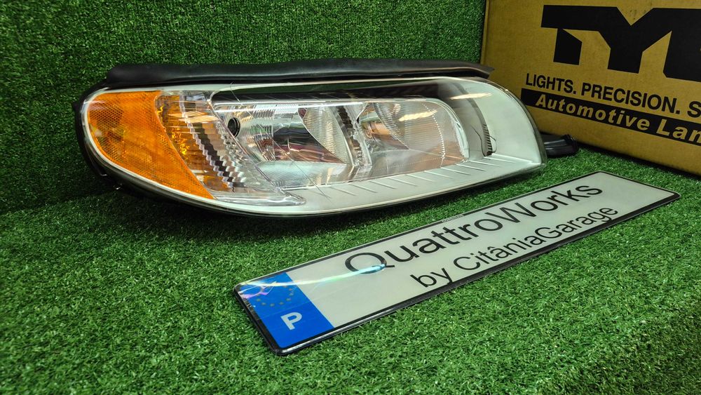 Otica Farol Direito Volvo V70 XC70 S80 Ref. 20-11949-15-2 NOVO